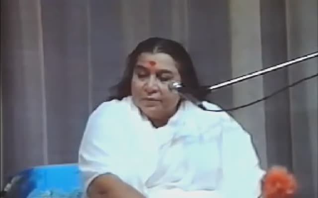 1990_29 июня_Киев, Украина_Публичная программа Шри Матаджи