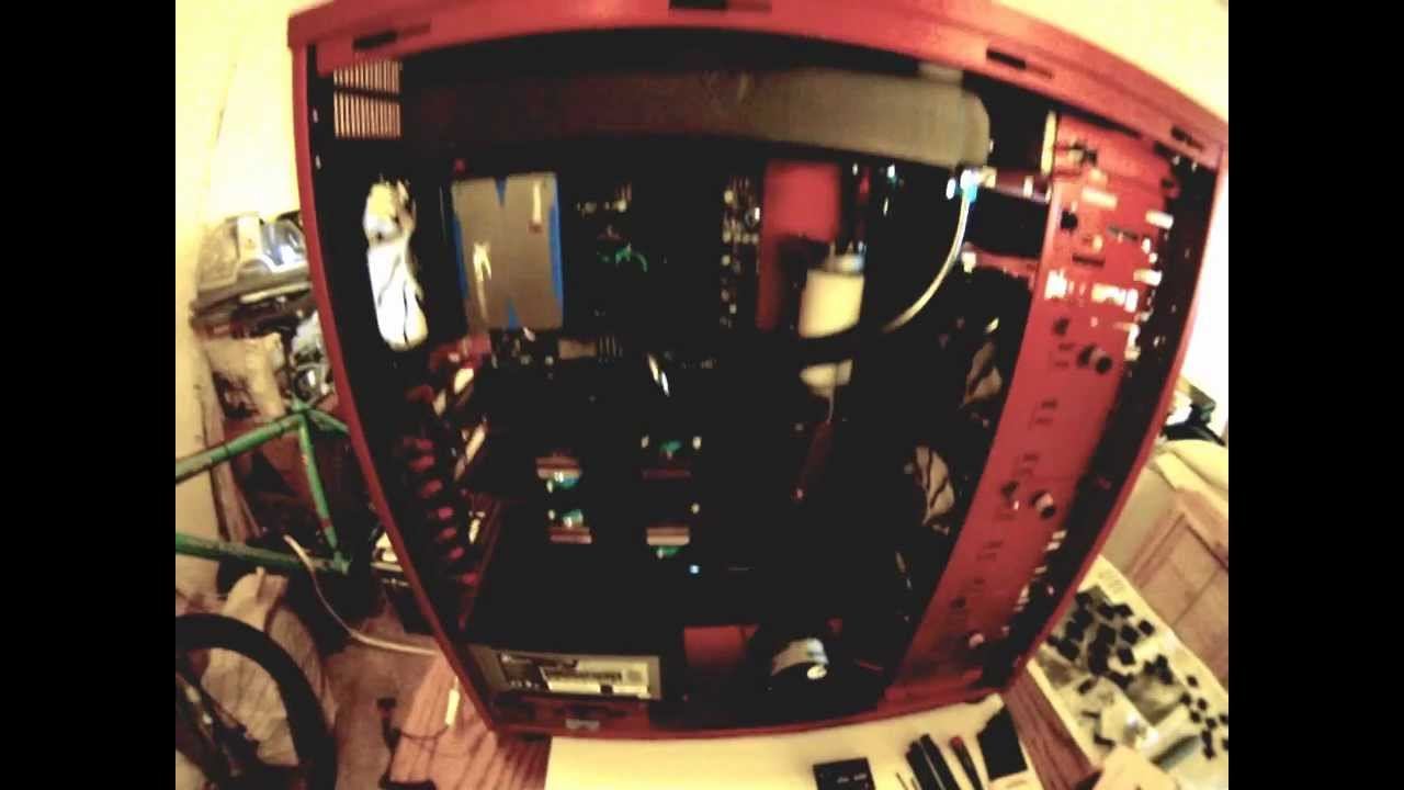 Lian-Li A77F Watercooled смотреть онлайн