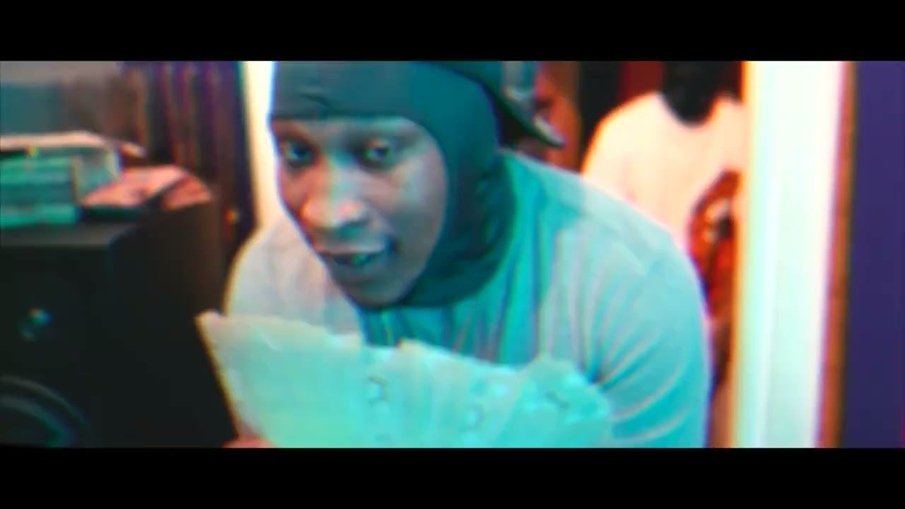 YH - First Day Out (Official Video) смотреть онлайн