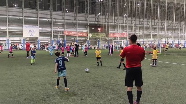 Profiball 2015 VS Перспектива 777 (0:8) смотреть онлайн