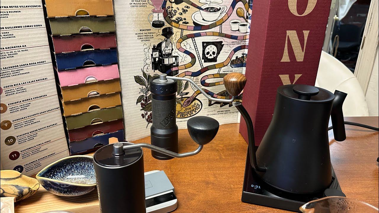 Day 2 | Onyx Coffee Lab Advent calendar 2022 | EK43 vs. Comandante C40 смотреть онлайн