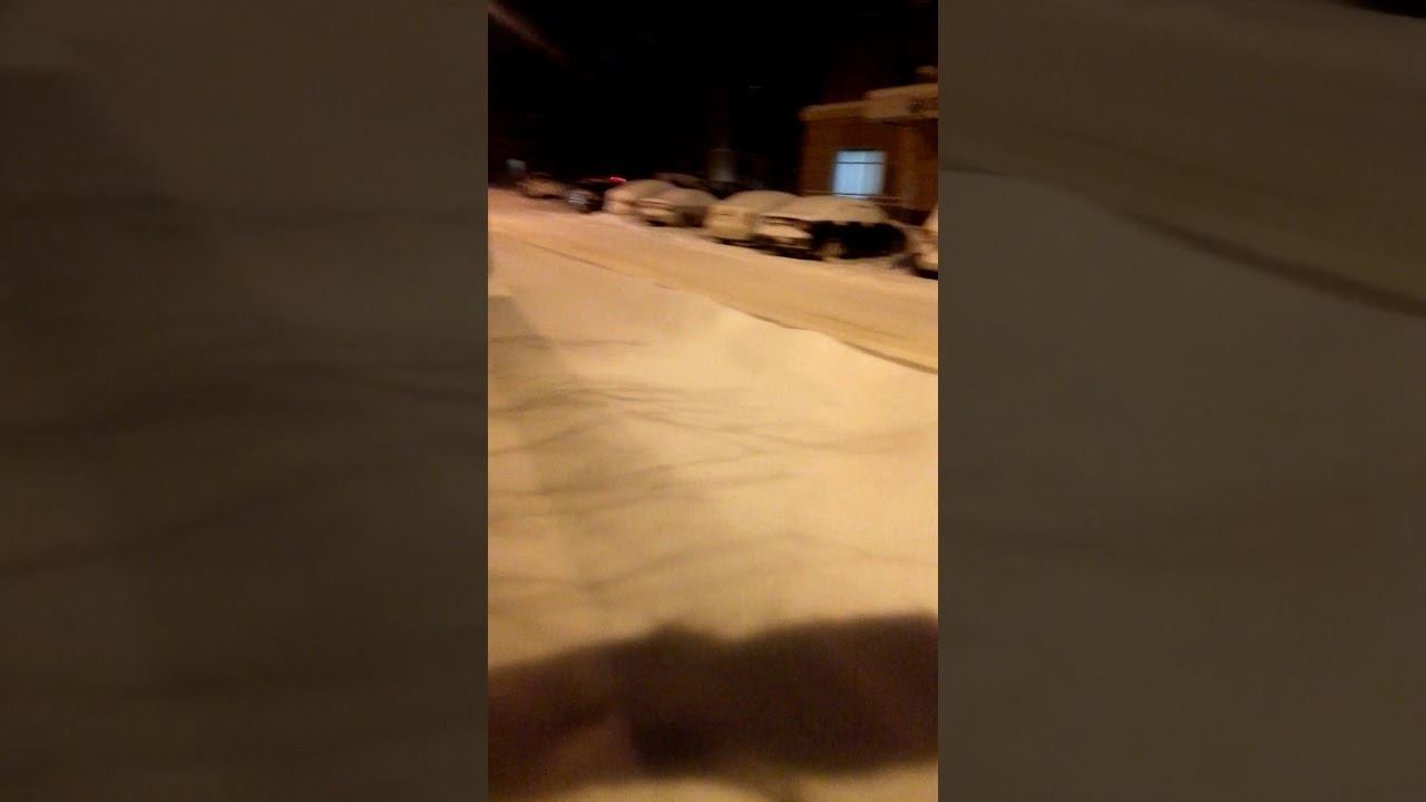 Тротуар на ул.Дмитрия Донского, г.Новосибирск. 17.01.2018 смотреть онлайн