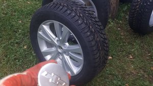 Ikon Tyre Autograph ICE 9 SUV