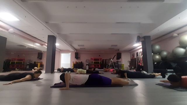 ГРУППОВАЯ ТРЕНИРОВКА ABS FLEX \ УПРАЖНЕНИЯ НА СПИНУ \ УПРАЖНЕНИЯ НА ПРЕСС \ РАСТЯЖКА смотреть онлайн