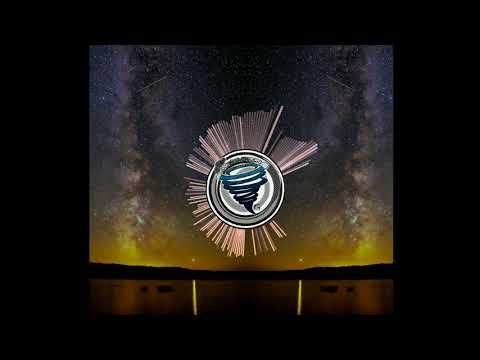 MIKRON x WĄŻ SFROMRIMINI ft. I'OLO - SŁONECZNY WIATR - KOfSON PROD. смотреть онлайн