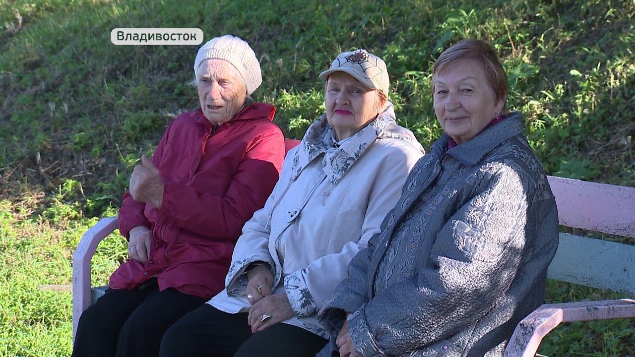 Сосны украсят территорию госпиталя ветеранов ВОВ смотреть онлайн