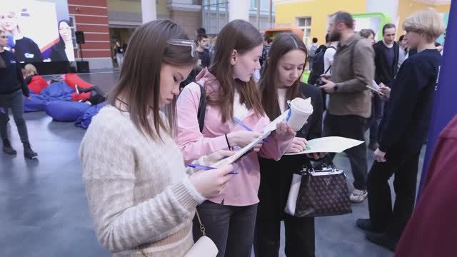 Осенний марафон карьеры в НИУ ВШЭ смотреть онлайн