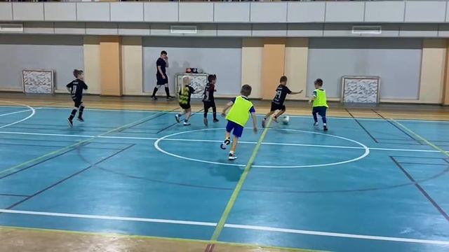 Академия-2 VS Возрождение (тайм 1)