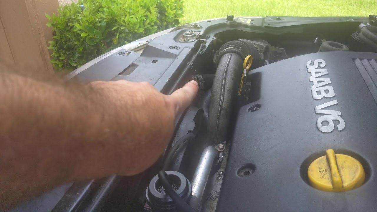 Mr. Jaeger's Weekend Project - Replacing a Saab 9-5 Radiator смотреть онлайн