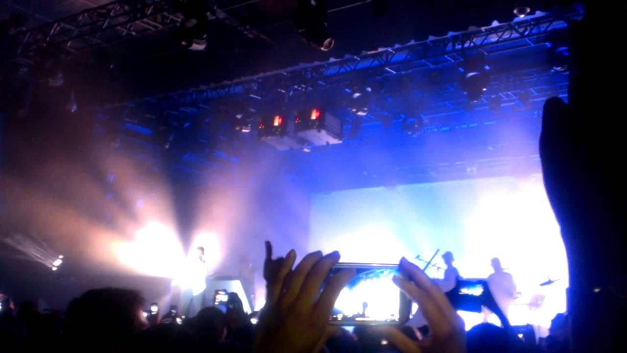 Formidable - Stromae Live @ Best Buy Theater NYC смотреть онлайн