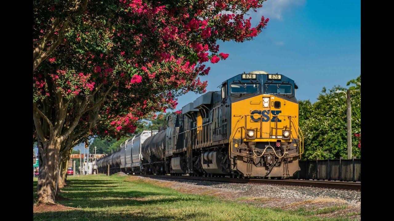 Railfanning the CSX M&M Subdivision 7/2-3/19 with a High and Wide train and a Military train смотреть онлайн