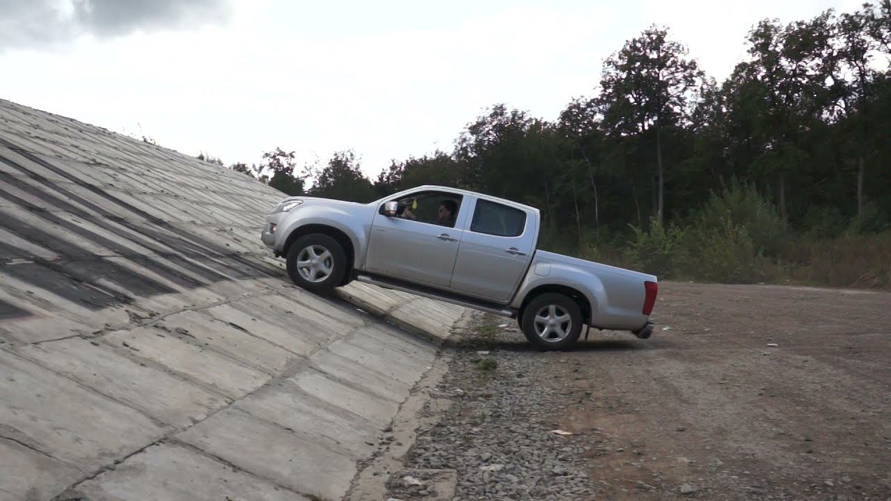 Угол въезда ISUZU D Max - весьма неплохо! смотреть онлайн