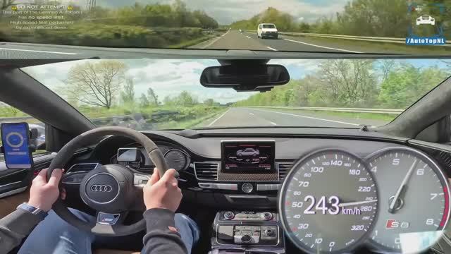 AUDI S8 PLUS 313KMH on UNLIMITED AUTOBAHN! смотреть онлайн