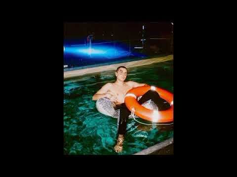 Face - Спасательный круг (Новогодний Remix) смотреть онлайн