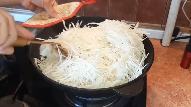 Вареники из капусты, постные. Самый вкусный рецепт вареников! смотреть онлайн