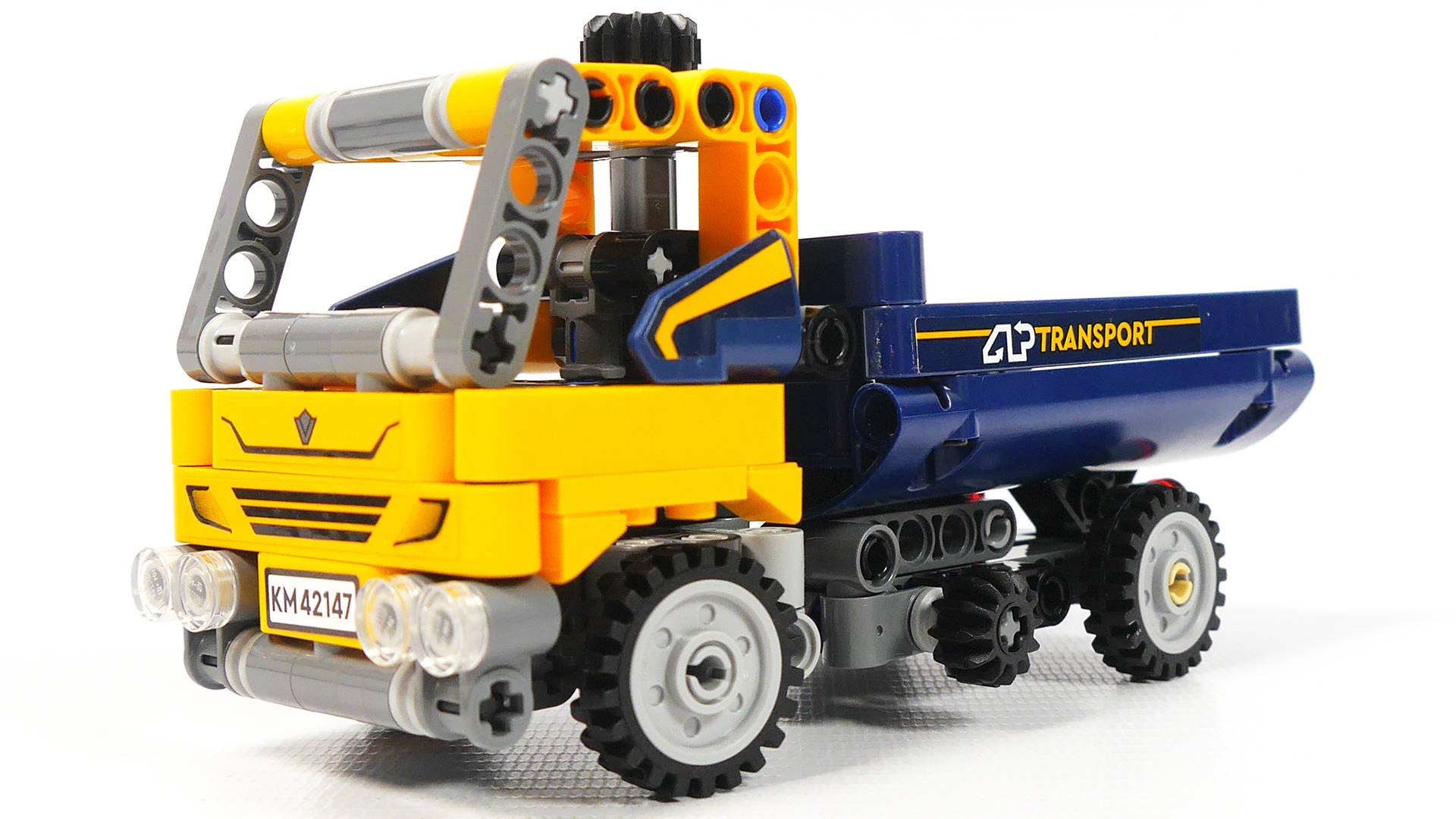 Собираем самосвал из лего - конструктор LEGO Technic 42147 смотреть онлайн