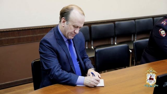 В Нижнем Новгороде Константин Абрамов провел рабочую встречу с представителями Общественного совета смотреть онлайн