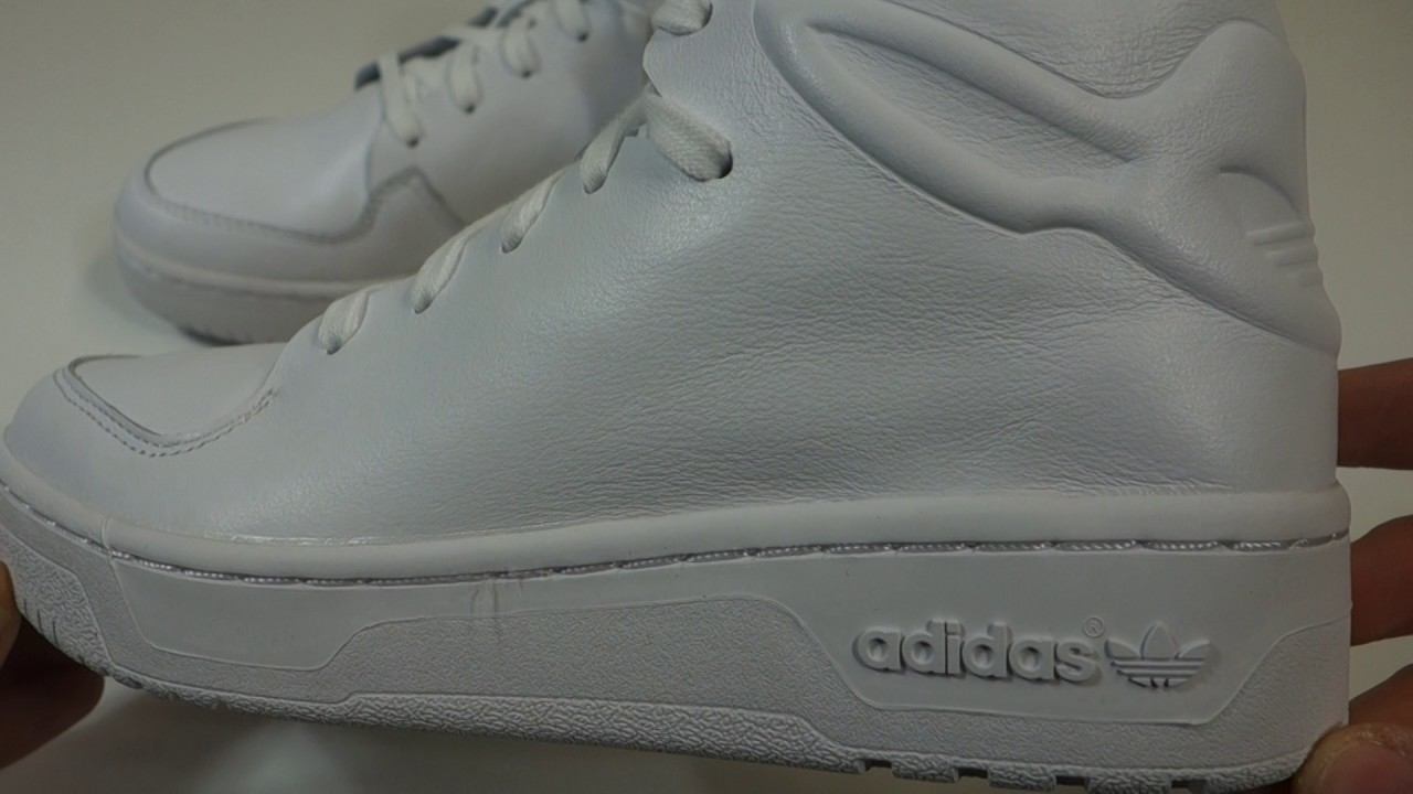 Dámské stylové kotníkové boty adidas Originals M ATTITUDE NUUDE W смотреть онлайн