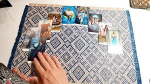 💕 ЖЕНЩИНА И ДВОЕ МУЖЧИН. КОГО ВЫБРАТЬ⁉️💥 АНАЛИЗ ЛЮБОВНОГО ТРЕУГОЛЬНИКА. 💞🔮Таро расклад.