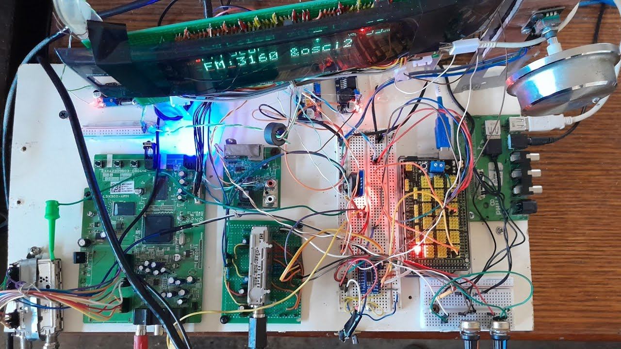 digital TV tuner VS analog TV tuner смотреть онлайн