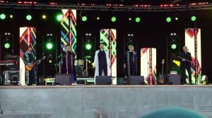 Караван-сарай - Караван (песня ВИА «Ялла»)