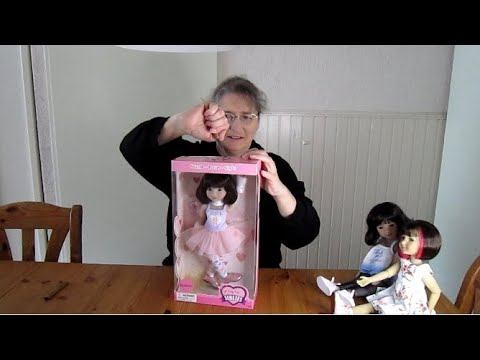 Unboxing Ruby Red Siblie Sydney смотреть онлайн