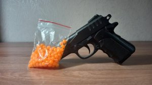 Обзор Пистолет 🔫 с пульками.