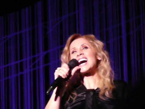 Lara FABIAN 11-01-2020 METZ 4/11 смотреть онлайн