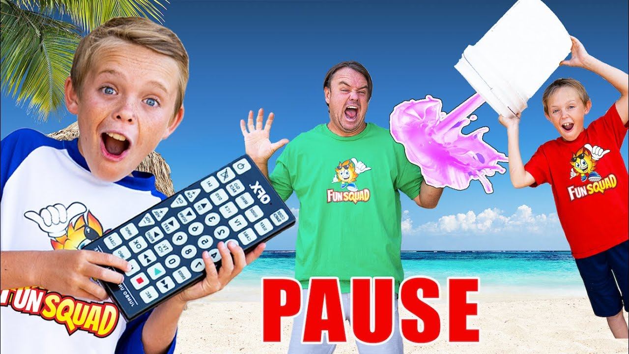 Pause Remote Challenge in Hawaii! (Sneaky Jokes on Mom and Dad) смотреть онлайн