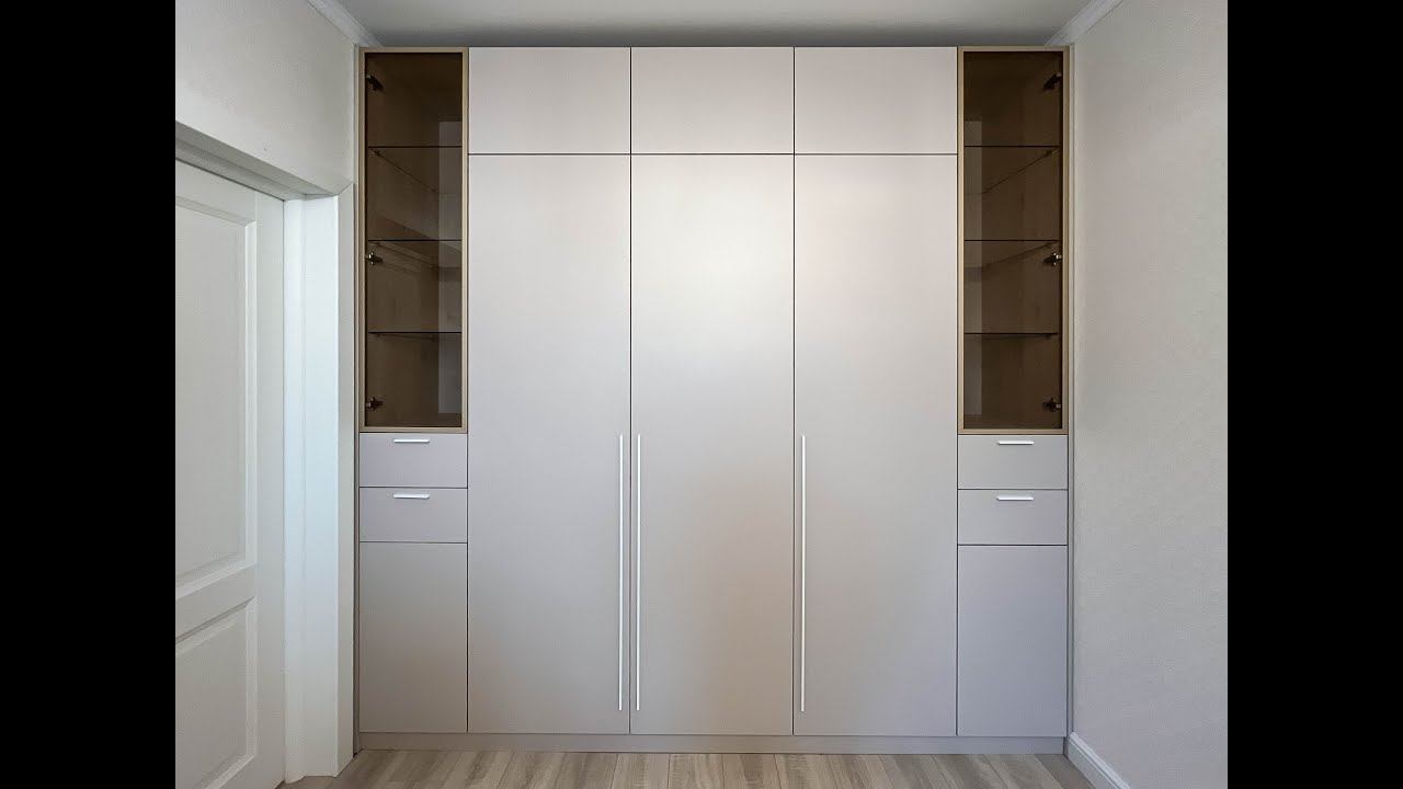 Шкаф в гостиной ЖК 