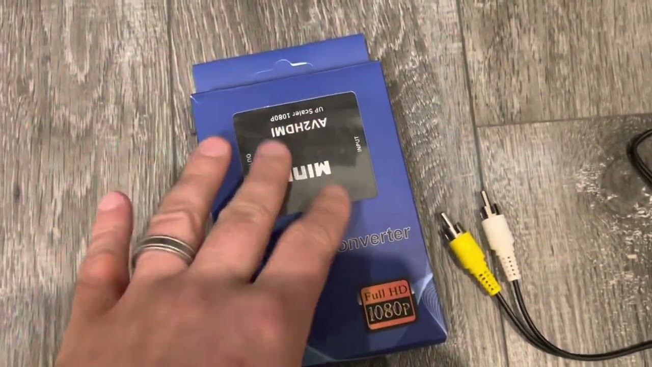 How to connect old AV console to a TV with an Adapter смотреть онлайн