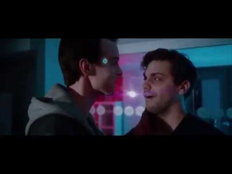 Detroit Evolution // Hold Me While You Wait смотреть онлайн