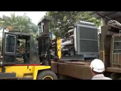 MAN D 2842 LE 223 unloading Install project AMF / ATS 800/KVA смотреть онлайн