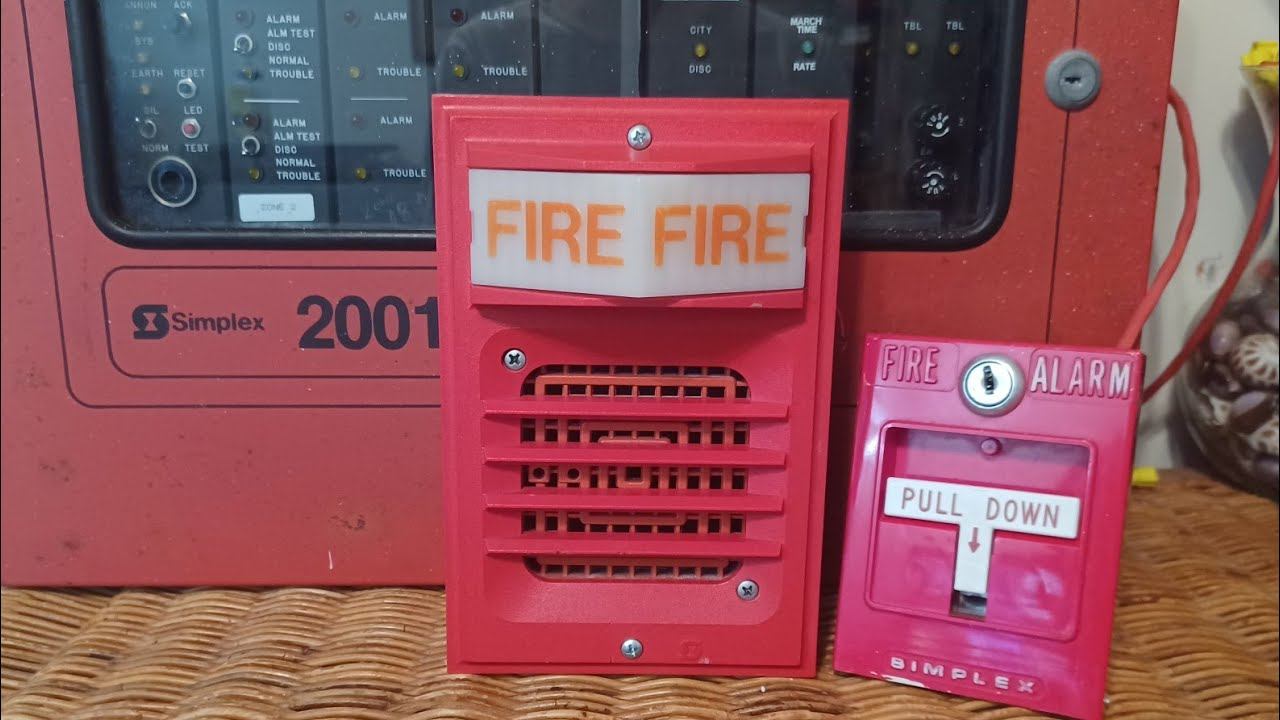 Fire Alarm Sound Effect - Simplex 2903+2901-9806 Simplex 2001 March Time (90BPM) смотреть онлайн