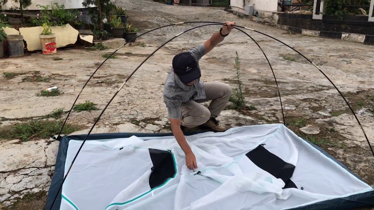 Tenda MH100 QUECHUA 2 person смотреть онлайн
