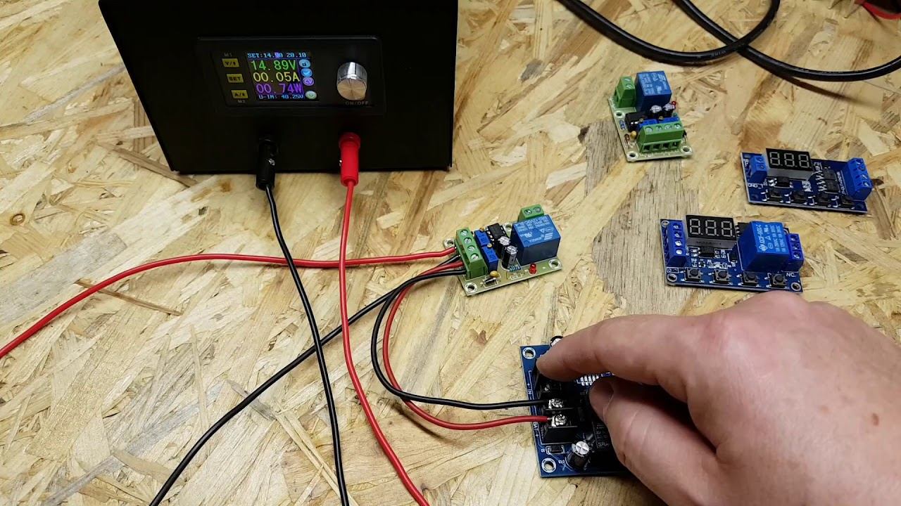 Budowa ładowarki automatycznej - część 4 - kontrola procesu ładowania смотреть онлайн