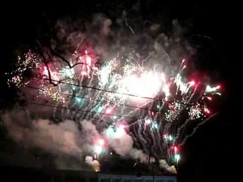 Кишинёв.Салютное шоу от Moldcell 12 лет.(28.04.2012) смотреть онлайн