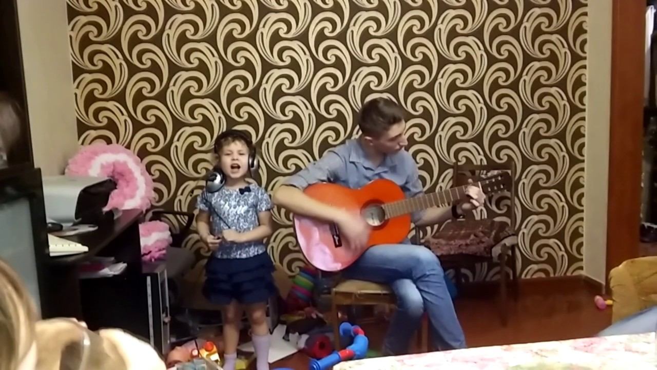 Песня Батарейка (спелись неожиданно)!!!! смотреть онлайн