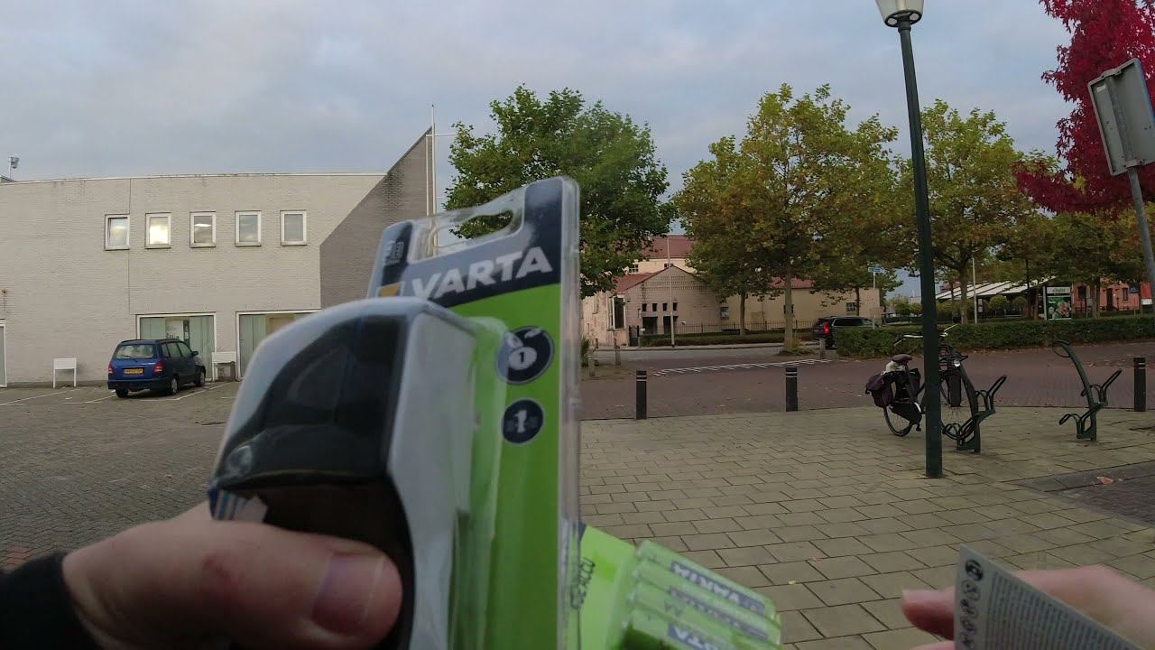 Action winkelbezoek Hulst Nederland Varta batterijen смотреть онлайн