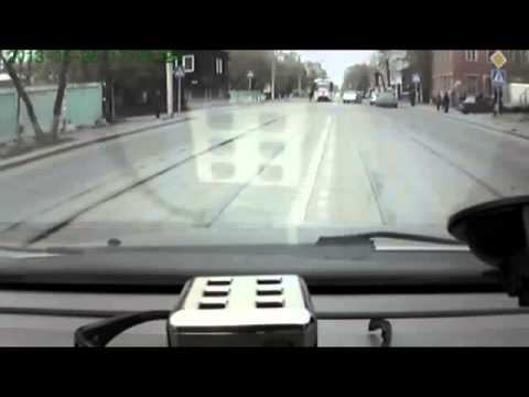 Парень помог совсем незнакомой женщине догнать вора! смотреть онлайн