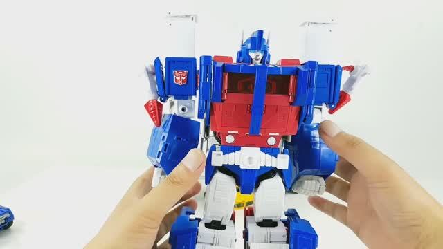 Transformers KO THF-04 Masterpiece Ultra Magnus Optimus Prime Bumblebee Truck Vehicle Car Robot Toys смотреть онлайн