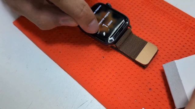 Инструкция по наклейке гидрогелевой пленки на часы смотреть онлайн