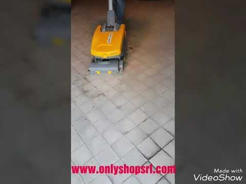 Lavapavimenti Rolly batteria+cavo смотреть онлайн