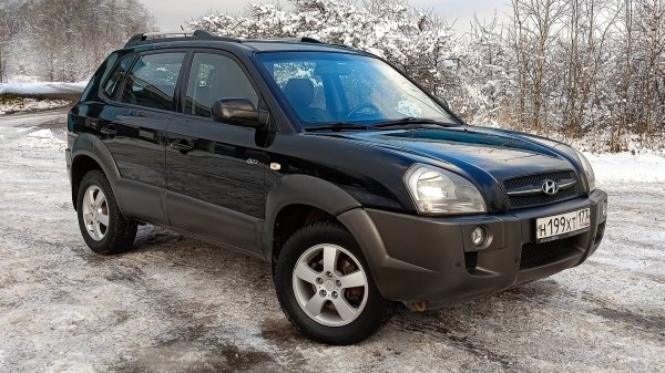 Hyundai Tucson 2,0 АТ 4WD 2007