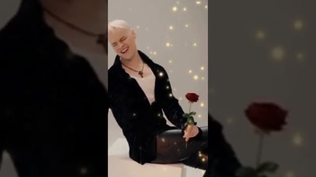 Он,очаровал всех.Шаман. смотреть онлайн