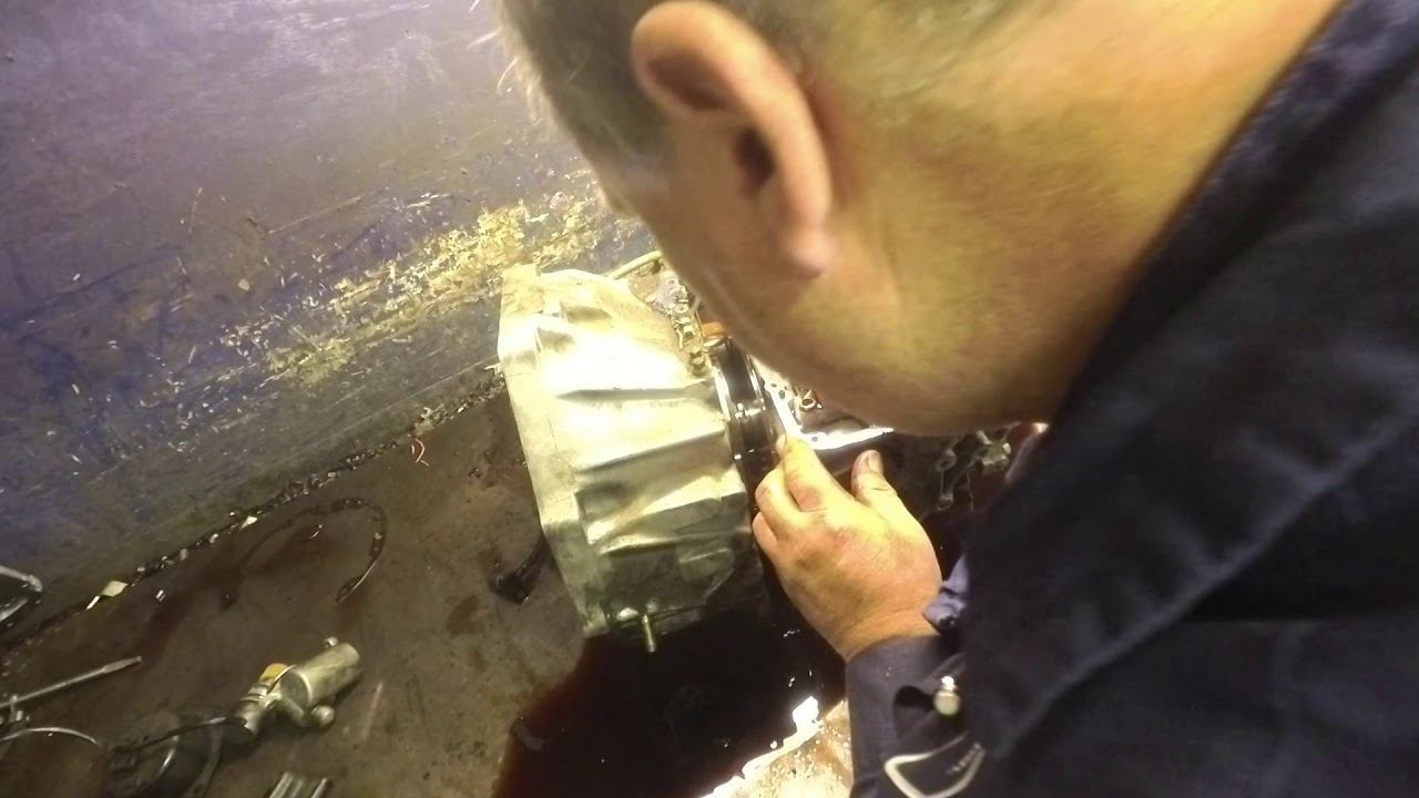 RE4F02A Disassembly смотреть онлайн