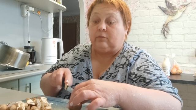 ПОЙДУ работать ТАКСИСТКОЙ! Но сначала приготовлю ВКУСНЫЙ ОБЕД! смотреть онлайн