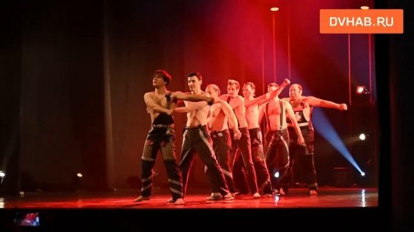 Спектакль «Только для женщин» посетила фотограф DVHAB.ru