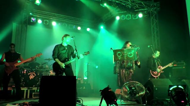 Umbra Et Imago - Sweet Gwendoline (Live @ Factory Magdeburg, 03.05.2014) смотреть онлайн