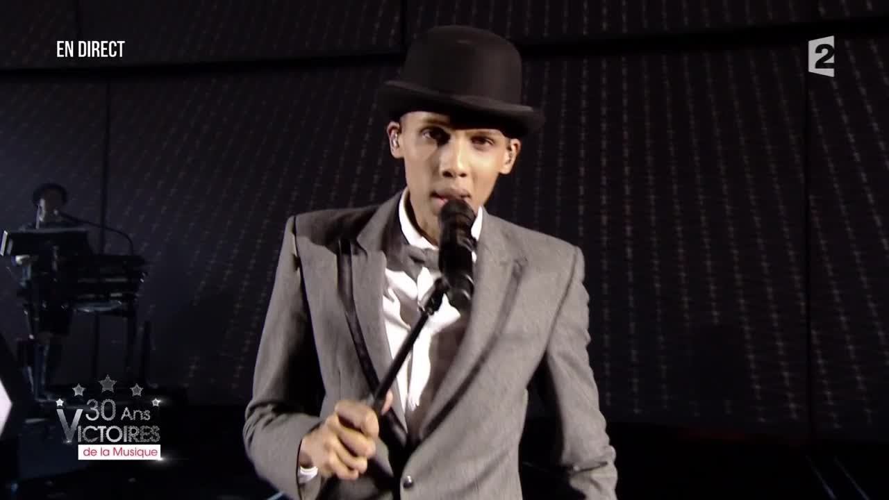 Stromae – « Carmen » Victoires de la Musique 2015 смотреть онлайн
